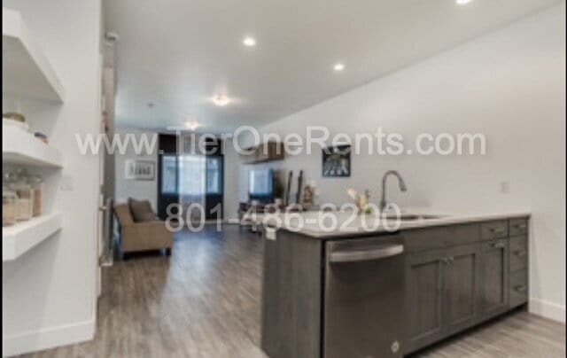 Building Photo - NO DEPOSIT option available for qualified renters!