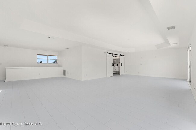 Building Photo - 9085 Jimmy Buffett Mem Hwy