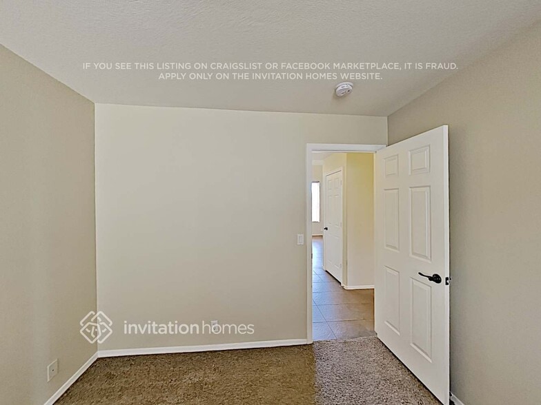 Building Photo - 3544 N Tirol Cir