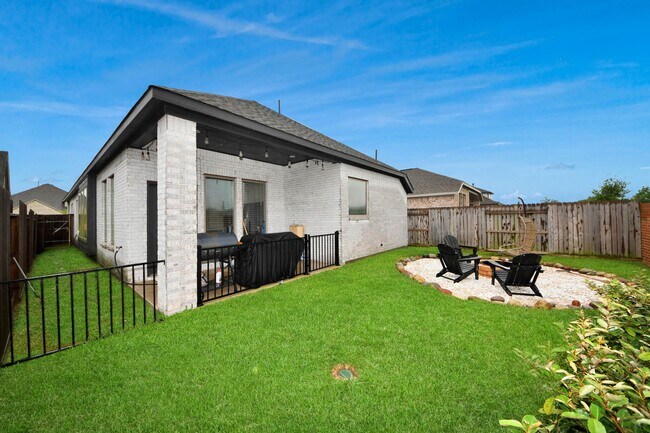 Building Photo - 4219 Colony Ln