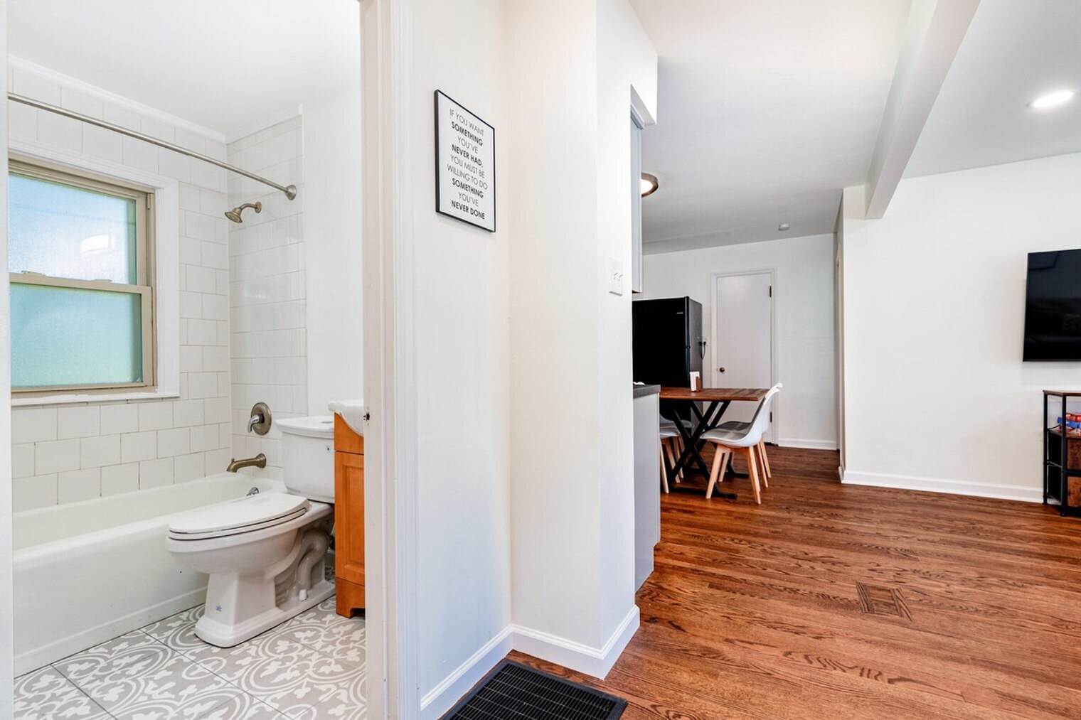 Building Photo - 4423 Vance Ave