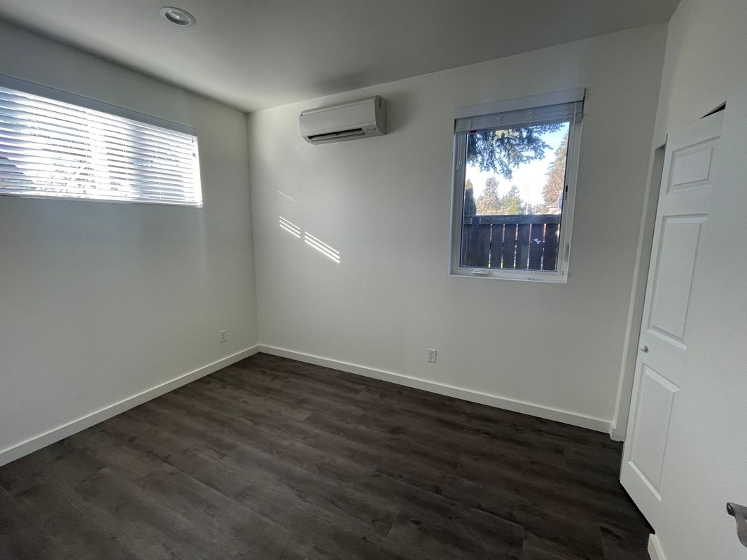 Building Photo - 5938 Danials Loop SE