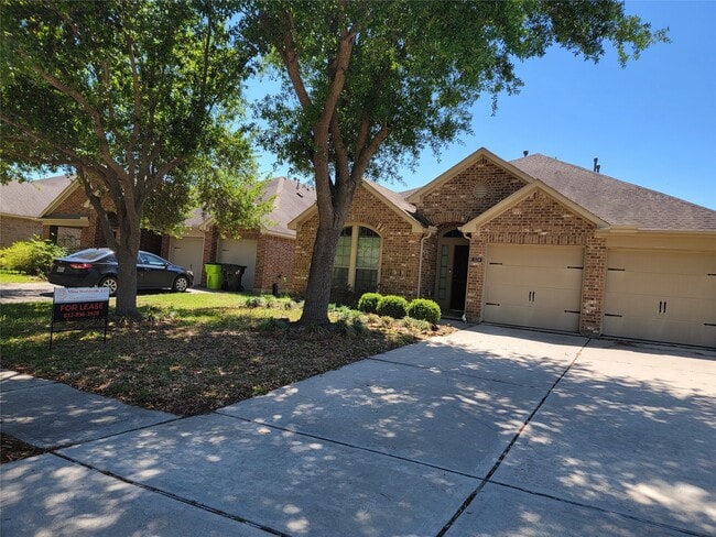 Building Photo - 5534 Stoneridge Ct