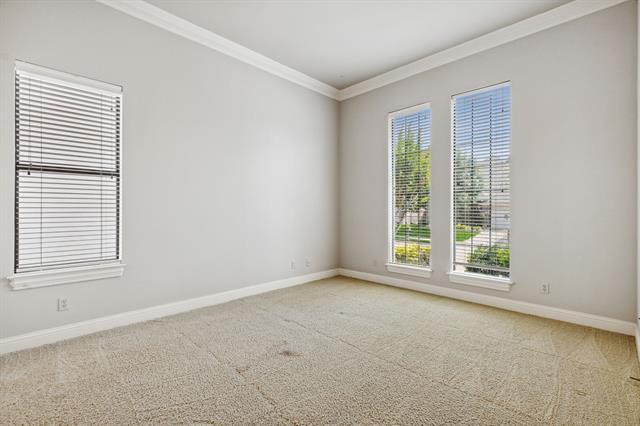 Building Photo - 20 Tranquil Pond Dr
