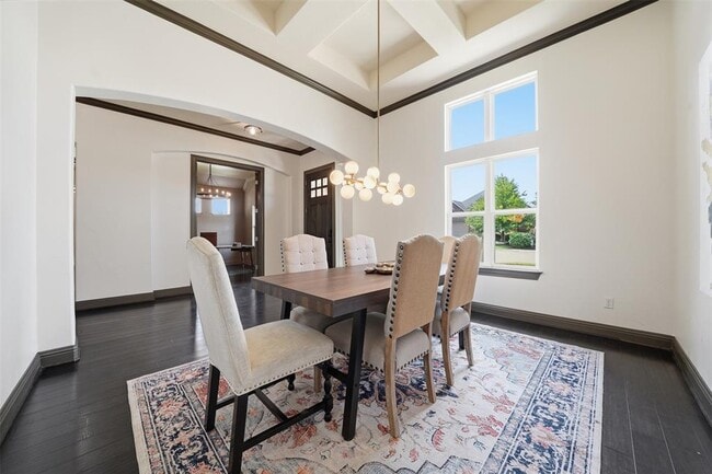 Building Photo - 8729 Vantage Point Dr