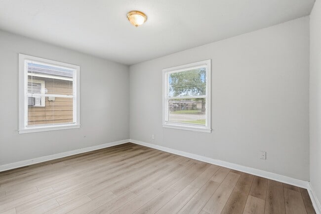 Building Photo - 4953 Bataan Rd