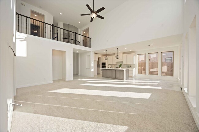 Building Photo - 2215 Falling Fig Ln