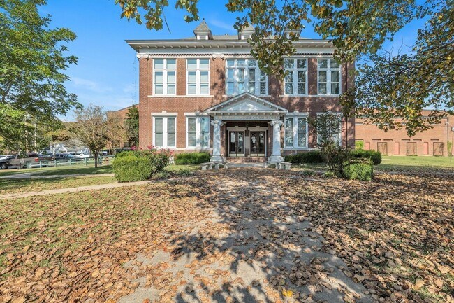 Building Photo - 143 Crockett Hls Ln