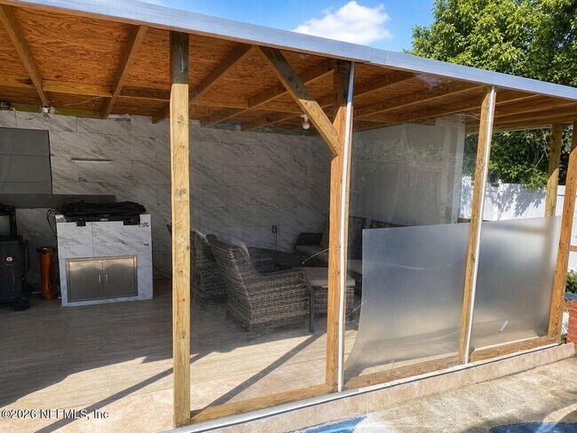 Building Photo - 45013 Amhurst Oaks Dr