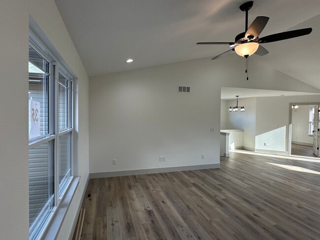 Building Photo - NEW CONSTRUCTION 5 Bed 3 Bath w/ Walk Out Basement Waynesville School District