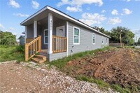 Building Photo - 8501 Denby St