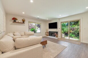 Building Photo - 1778 Candelero Ct
