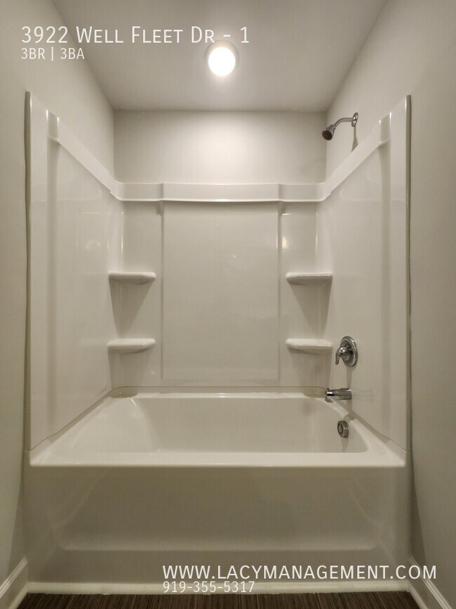 Building Photo - 3922 Well Fleet Dr