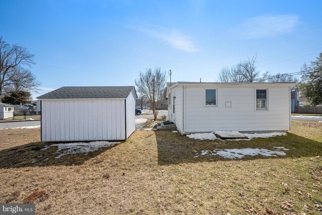 Building Photo - 75 S Washington Dr