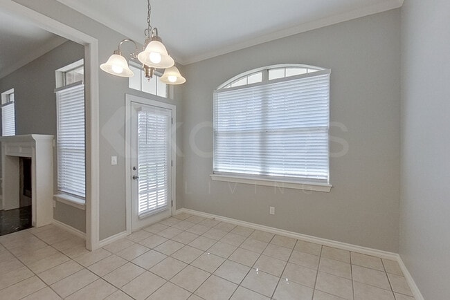 Building Photo - 1336 NW 9th St