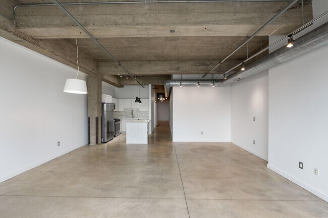 Building Photo - 901 N 3rd St