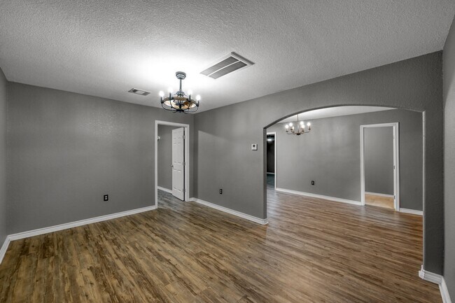 Building Photo - 11509 FM Rd 2432