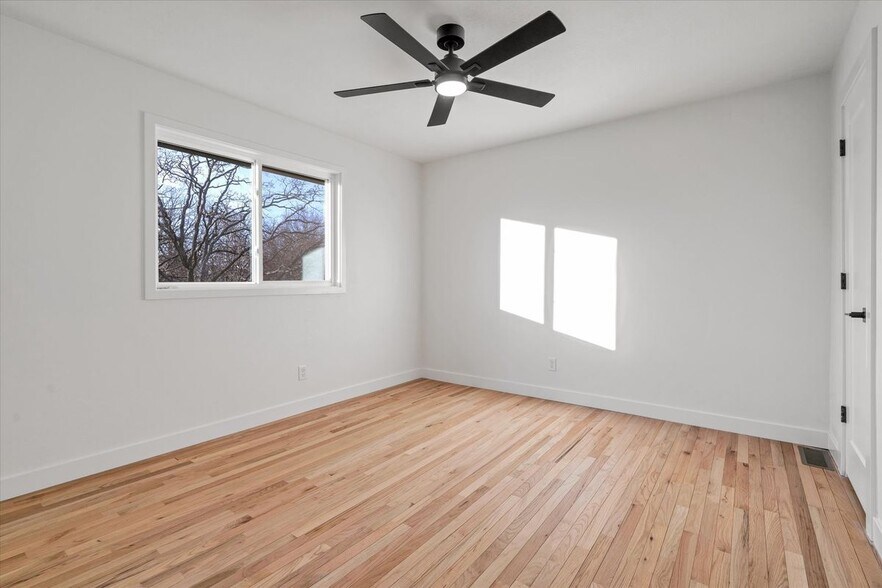 Building Photo - 4662 Britcastle Dr