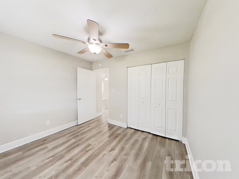 Building Photo - 3528 Libby Loop