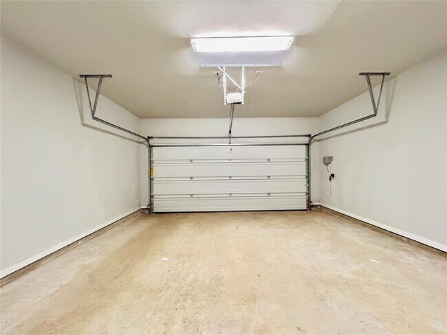 Building Photo - 1156 Capra Ln