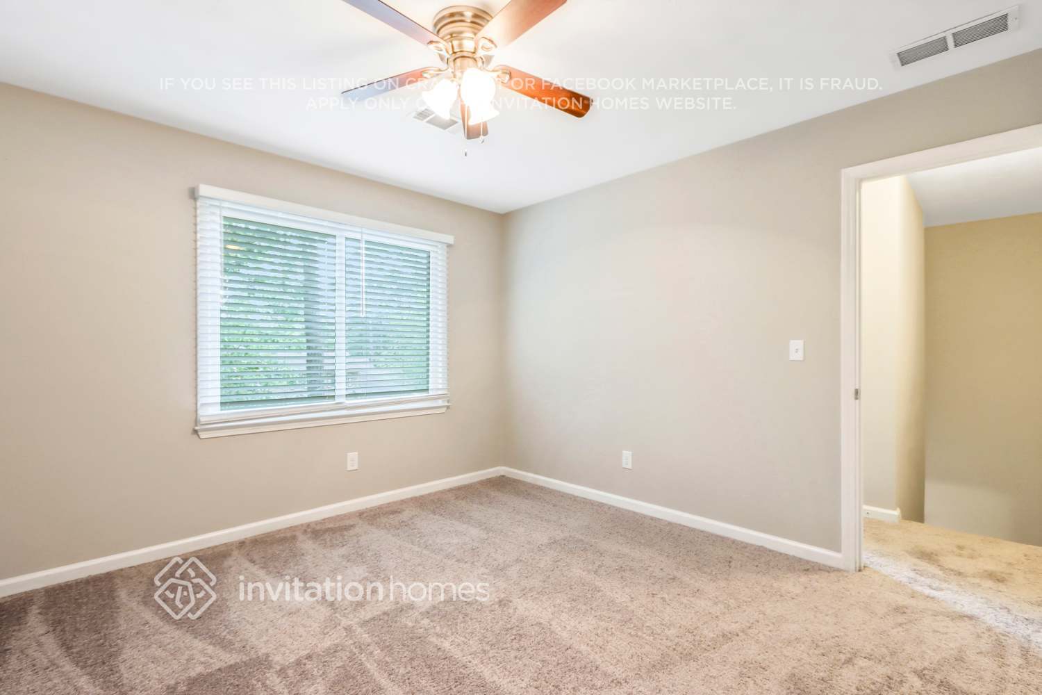 Building Photo - 677 Royal Abbey Dr