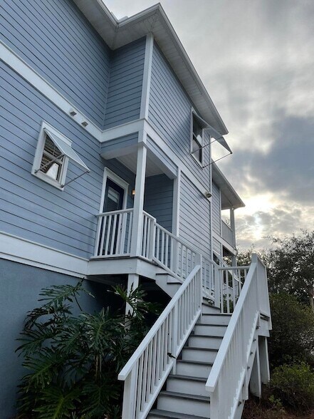 Building Photo - 76 Tradewinds Dr