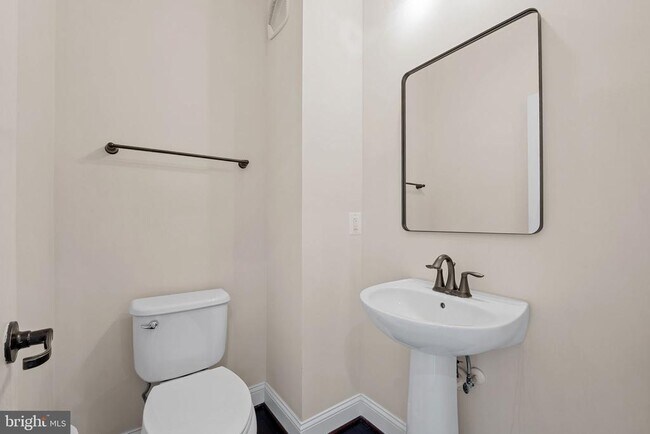 Building Photo - 42612 Hardage Terrace