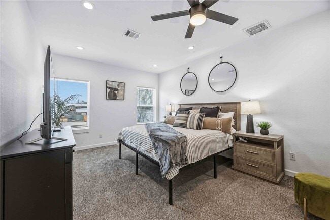 Building Photo - 6130 Conley St