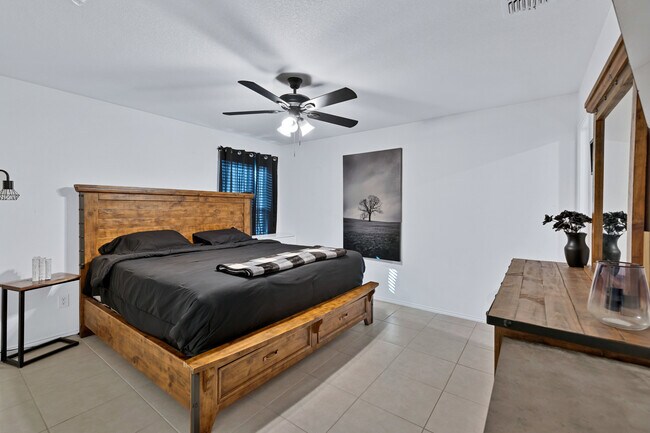 Building Photo - 2625 Turtle Dove Dr