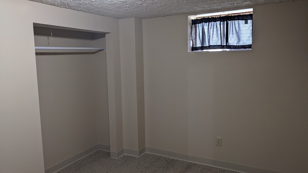 Basement Bonus#2 - 3037 Mohican Ave