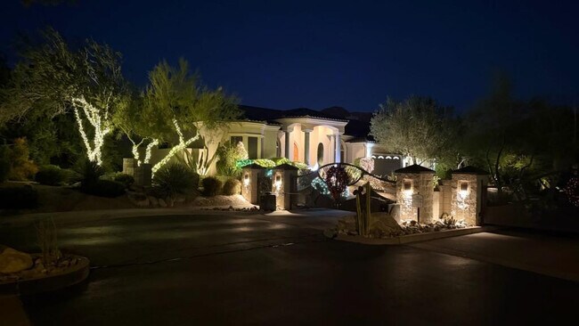 Building Photo - 12838 E Altadena Dr