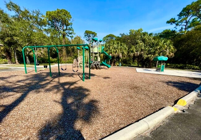 Building Photo - 8490-8496