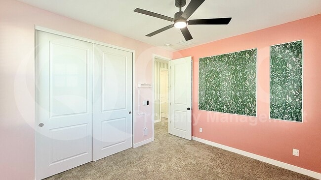 Building Photo - 145 E Mint Ln