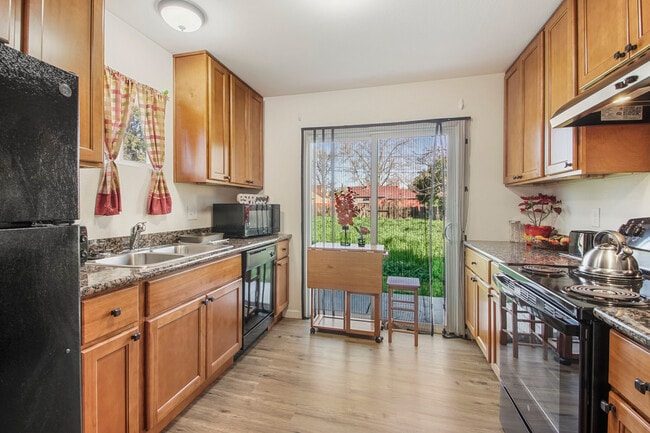 Building Photo - 1739 Monte Diablo Ave