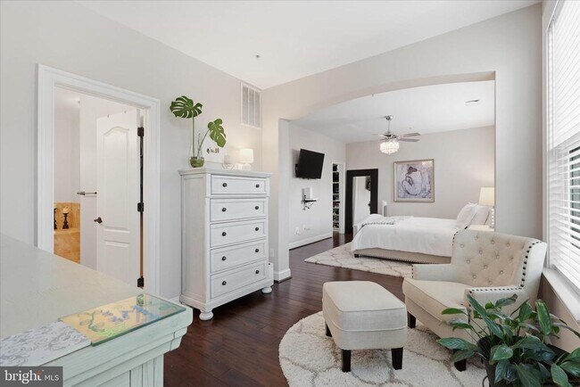 Building Photo - 42616 Hardage Terrace