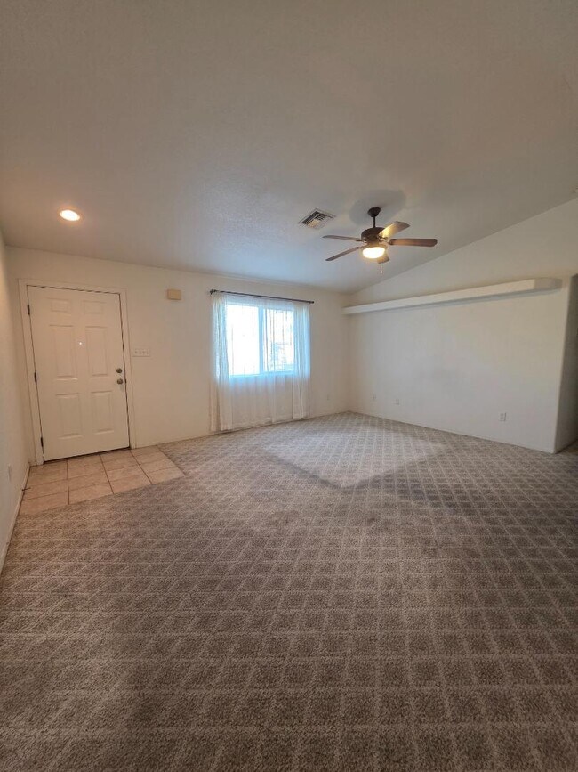 Building Photo - 11149 E 24th Ln