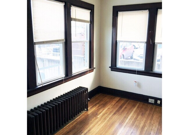 Building Photo - 315 Terrace Ave