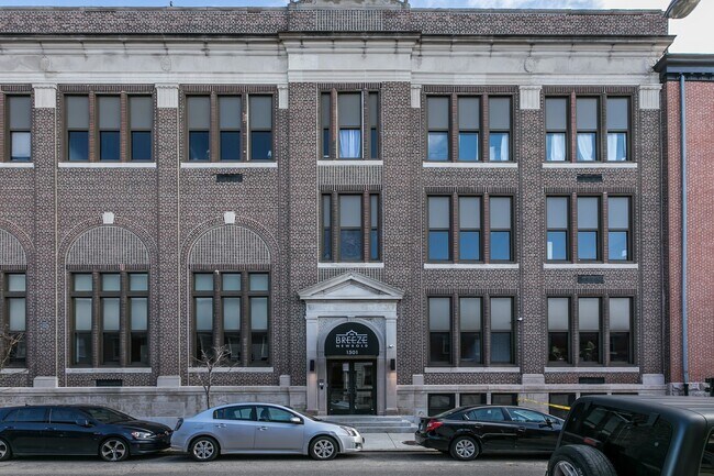 Building Photo - 1502 S 17th St