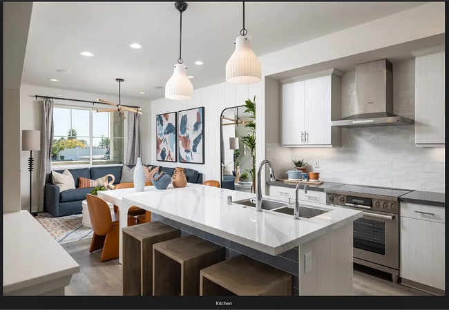 Building Photo - 111 N 1st Ave