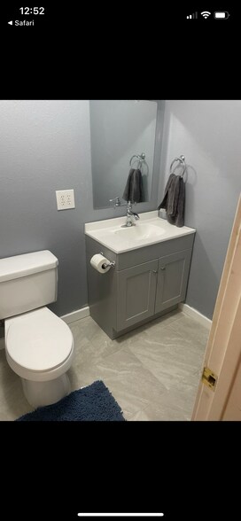 Building Photo - 6046 S Macbeth Ct