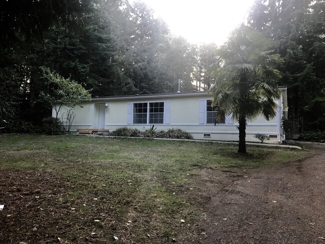 Building Photo - 309 NE Whimbrel Ct
