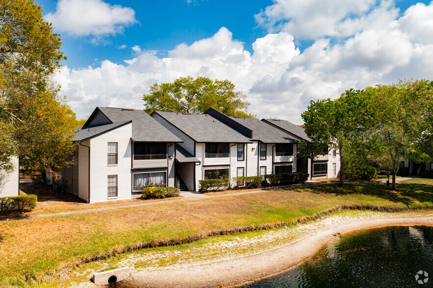 Primary Photo - Carrollwood Residences LLC