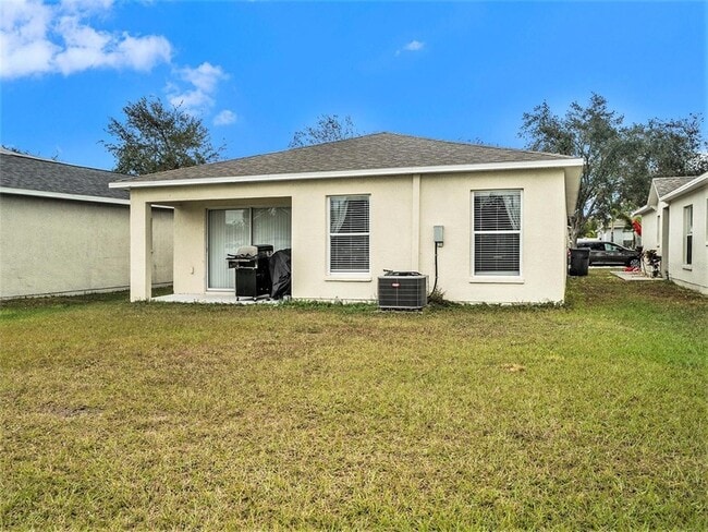Building Photo - 7833 Carriage Pointe Dr