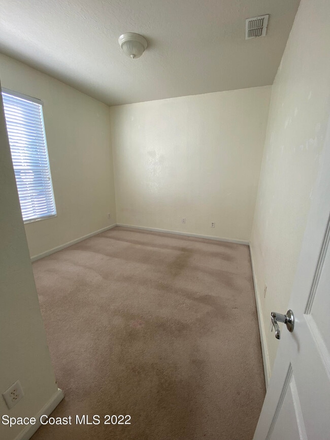 Building Photo - 3848 Lexmark Ln