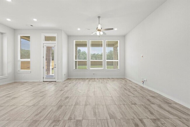 Building Photo - 1204 Texas Ash Ln
