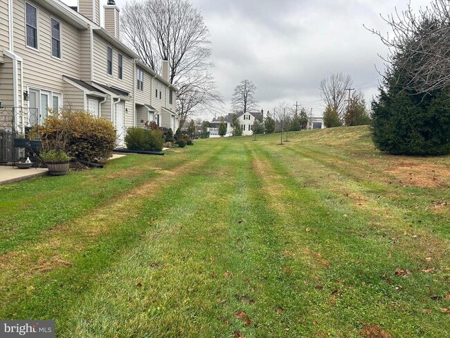 Building Photo - 1307 N Glen Dr