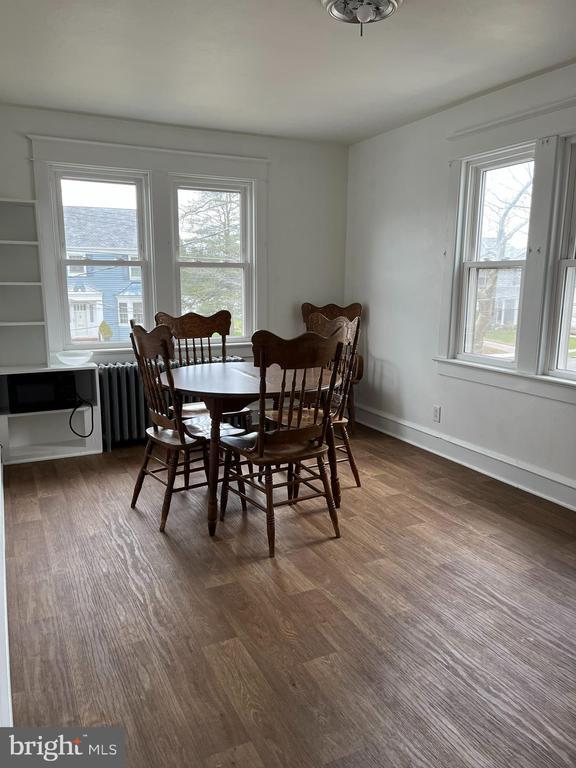 Building Photo - 3 N State St