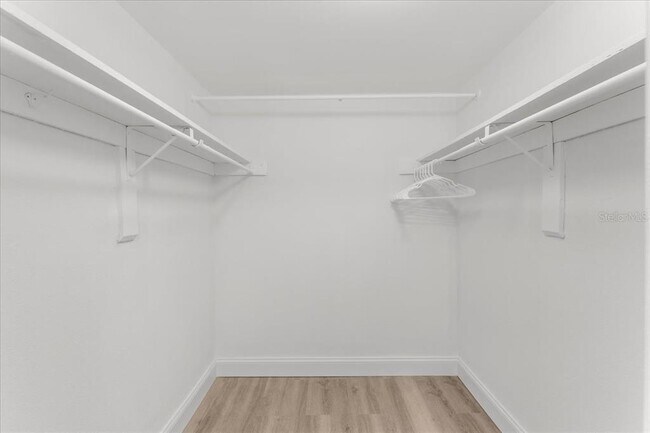 Building Photo - 11566 7th Ln N