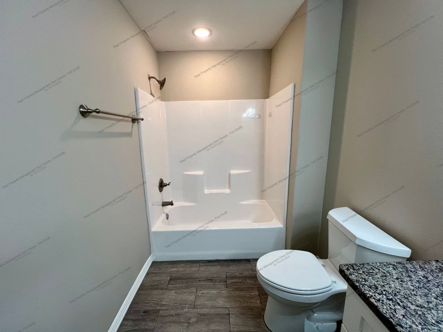 Building Photo - 9809 Mylea Cir