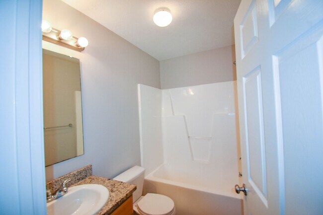 Building Photo - 3639 Dornoch Dr